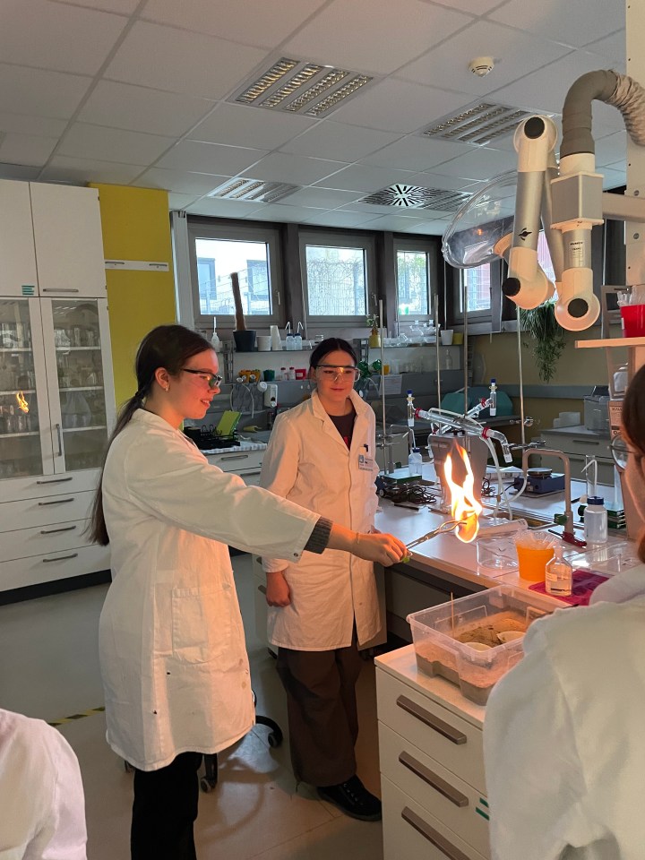 „Alkohol – Geheimnisse eines gefährlichen Universalgenies“